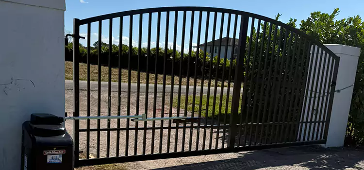 Driveway Fence Repair Austin
